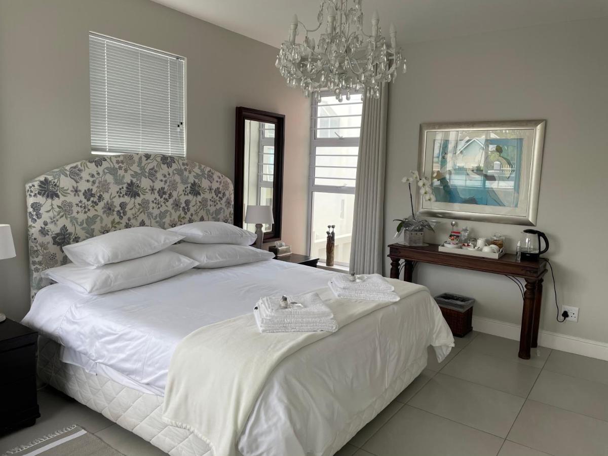 Vermont Hermanus - Views, Sunny, Right On The Sea Ngoại thất bức ảnh